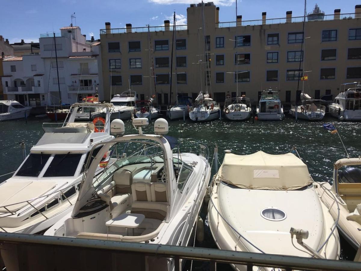 Grand Appartement Vue Sur Canal 4 Pers Wifi Empuriabrava Exterior foto